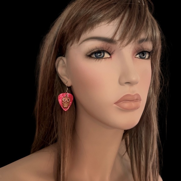 Hand Crafted Earrings Repurposed Guitar Picks Wise is the Owl Silver Plate Wires - Picture 6 of 9